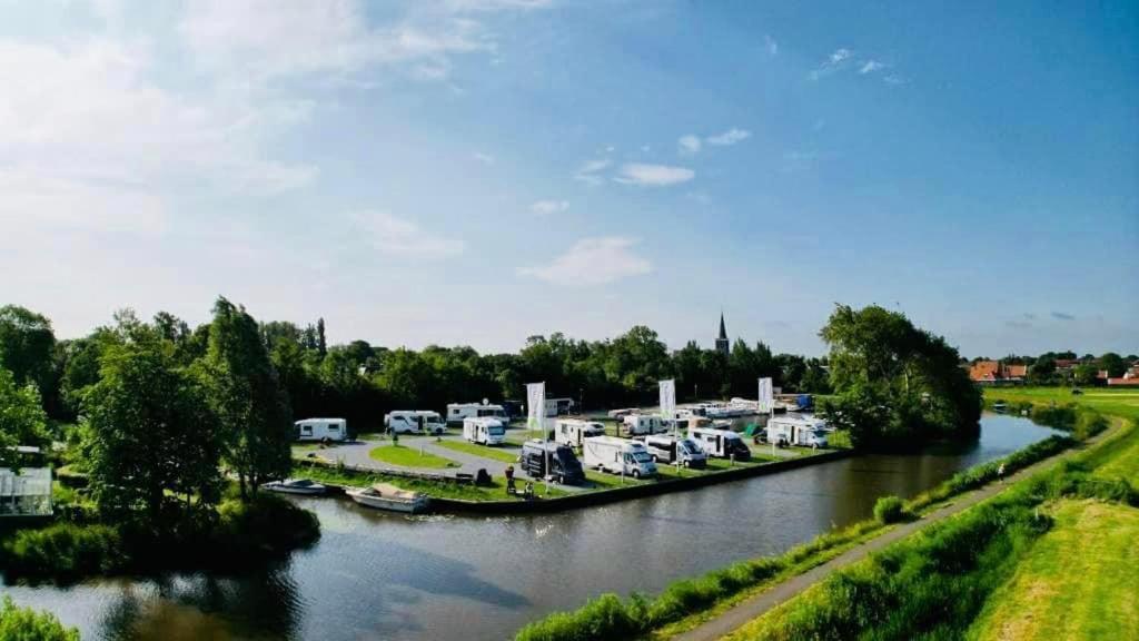 Tiny House Aan Het Water Op De Appelhof Wommels Exterior foto
