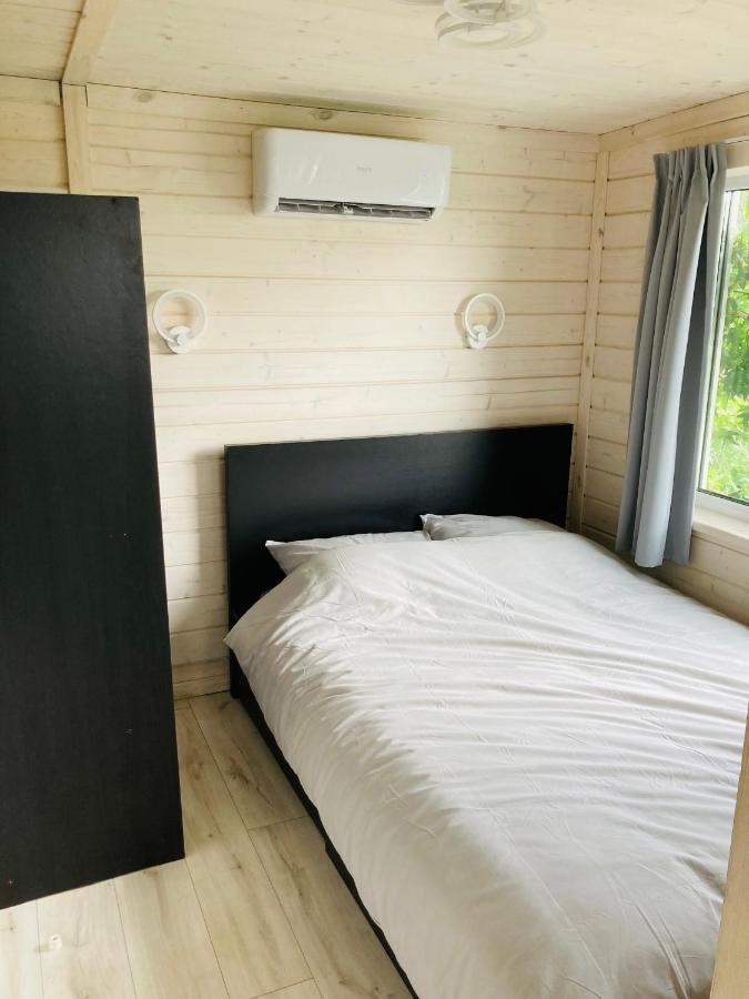 Tiny House Aan Het Water Op De Appelhof Wommels Exterior foto