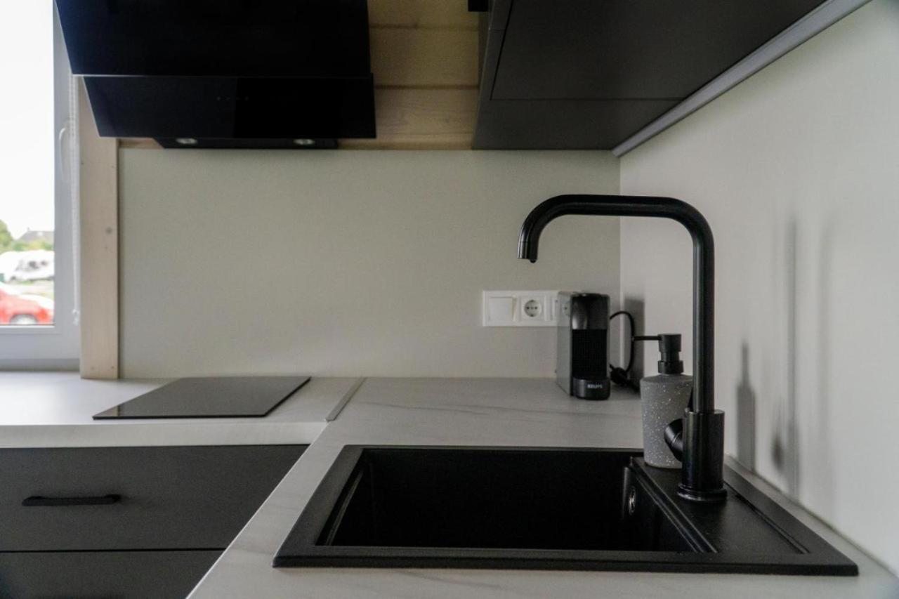 Tiny House Aan Het Water Op De Appelhof Wommels Exterior foto